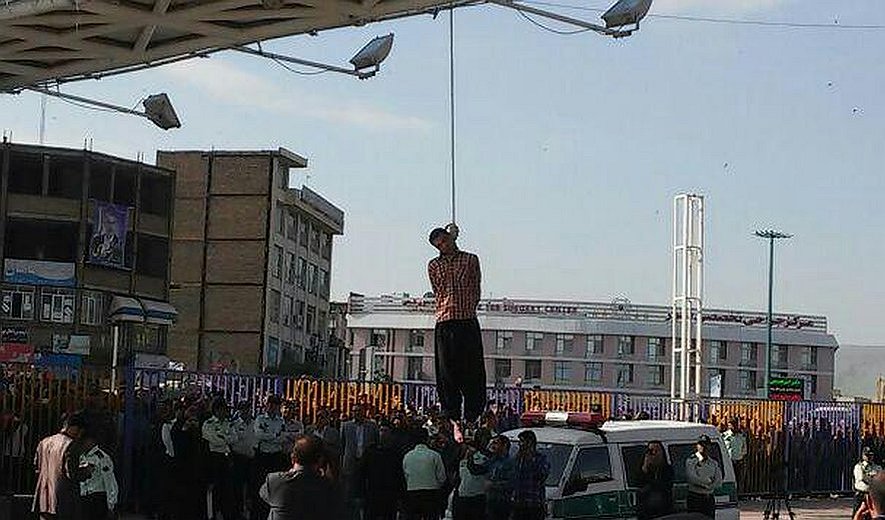 Western Iran: Prisoner Hanged in Public