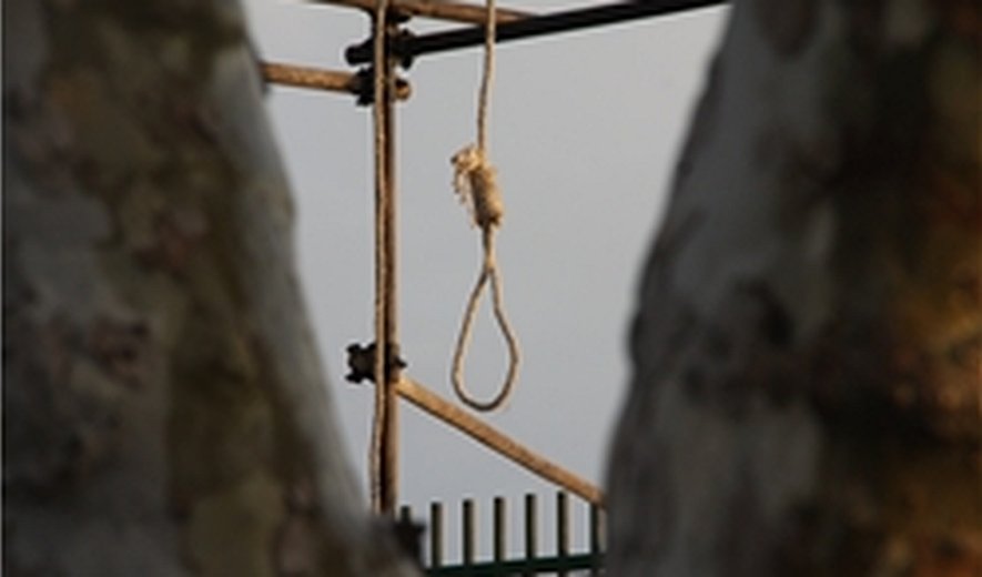 One prisoner hanged publicly in southern Iran- His attorney says he was innocent