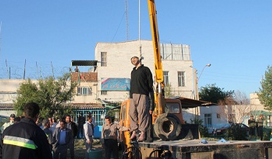 Four prisoners executed in Iran- One hanged publicly