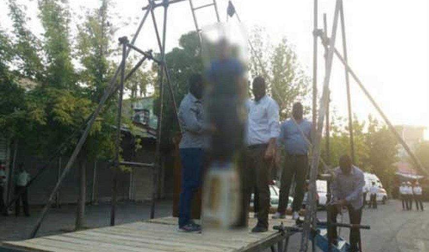 +۱۸ اعدام یک زندانی در خیابان‌های اسلام آباد غرب در حضور کودکان