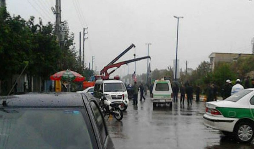 Two Prisoners Hanged in Public Northeastern Iran