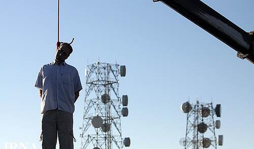 Four people were hanged in public in Shiraz (south of Iran)