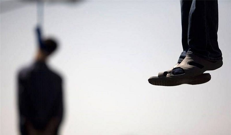 Iran: Three Prisoners Hanged, Authorities Silent