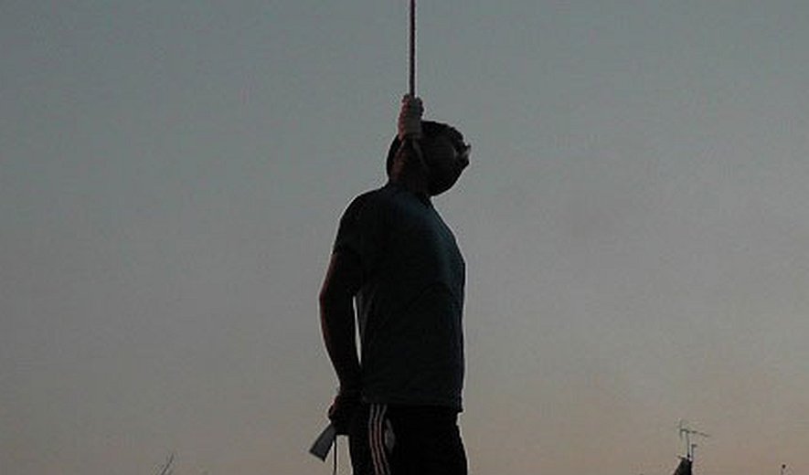 Three Prisoners Executed in Iran- One Hanged in Public