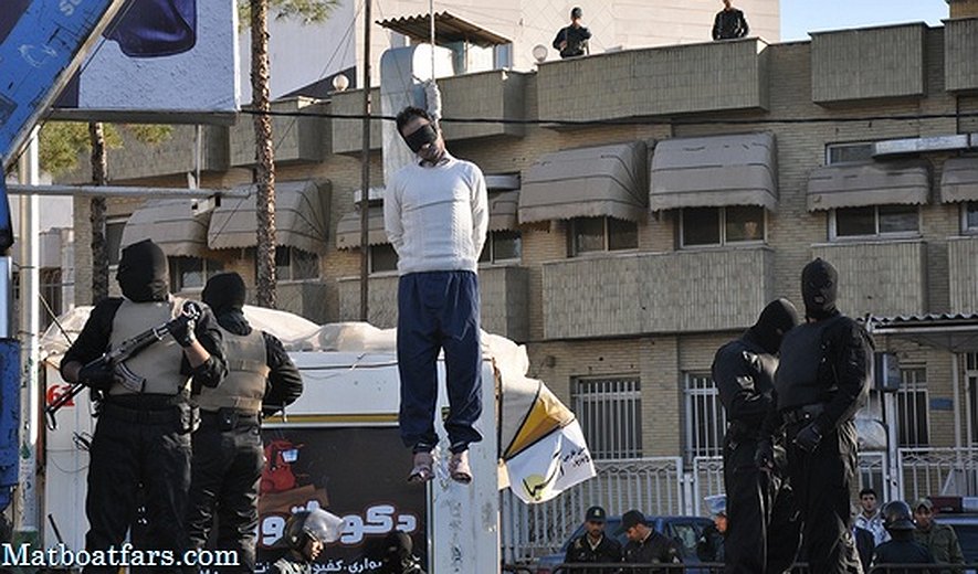 Southern Iran: Man Hanged in Public in Shiraz